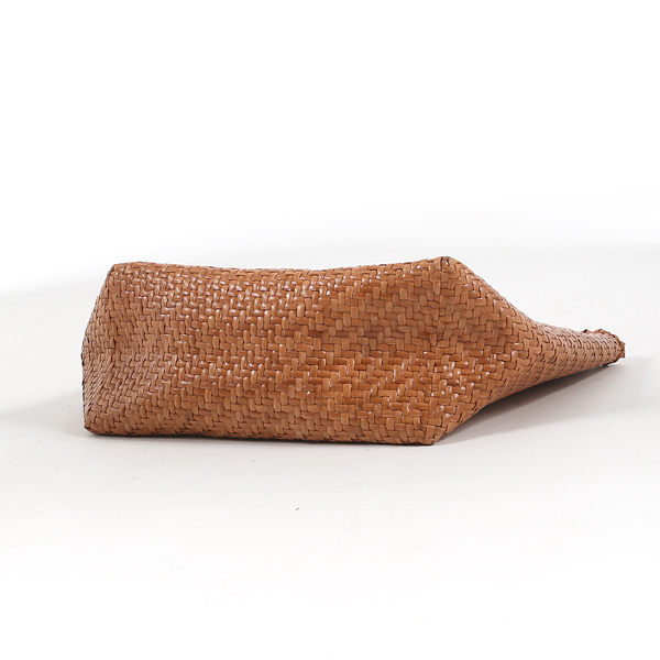 LEATHER MERCADO BAG／REN / Shop ZUTTO for the long lasting